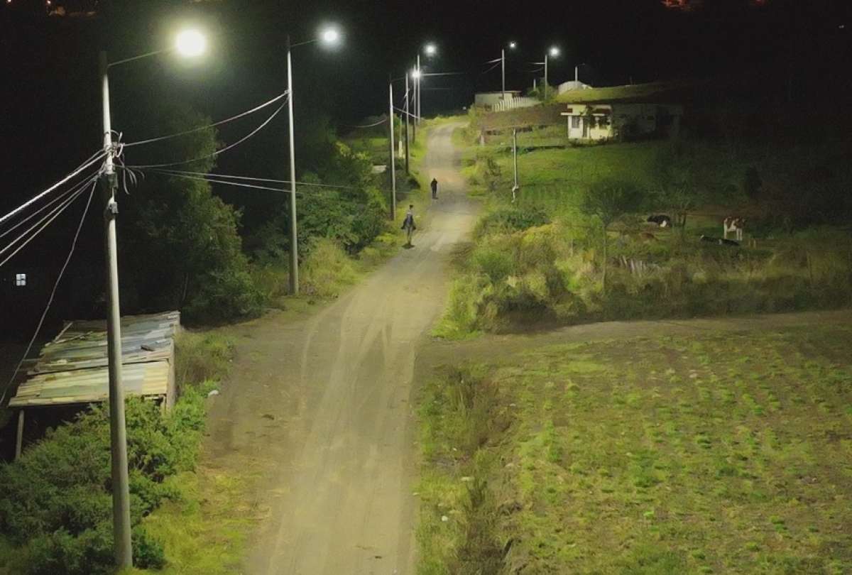 Comunidades rurales Chimborazo cuentan con mayor acceso a energía eléctrica y alumbrado