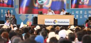 Durante el enlace ciudadano, el presidente Rafael Correa se&ntilde;al&oacute; que un cambio cultural es fundamental para salir del subdesarrollo.