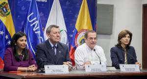 El encuentro cont&oacute; con la mediaci&oacute;n de la Celac y Unasur. Foto: Canciller&iacute;a de Ecuador 