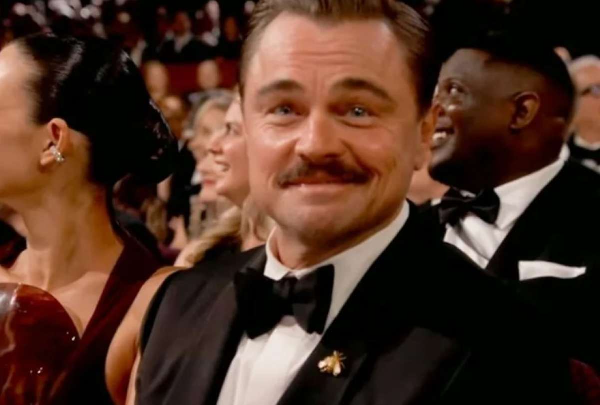 La reacci&oacute;n de Leonardo DiCaprio durante una broma en los &Oacute;scar se volvi&oacute; viral en redes sociales.