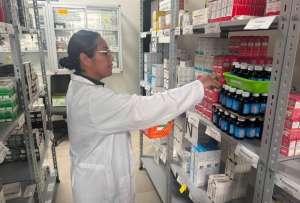 M&aacute;s de 319.000 unidades de medicamentos e insumos llegaron al Hospital de El Puyo, del IESS. 
