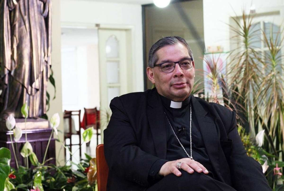 El pronunciamiento del arzobispo de Quito se da por la circulación de una foto en redes sociales sobre la Consulta Ciudadana. 