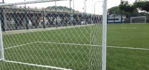 Vicealcaldesa entreg&oacute; canchas sint&eacute;ticas al suroeste de Guayaquil