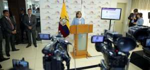 Durante una rueda de prensa, Cabezas aclar&oacute; que el Legislativo hace leyes, pero que es responsabilidad de los dem&aacute;s poderes del Estado aplicarlas.