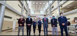 Delegaci&oacute;n de la Universidad de Navarra visit&oacute; hospitales de Quito, Guayaquil y Cuenca