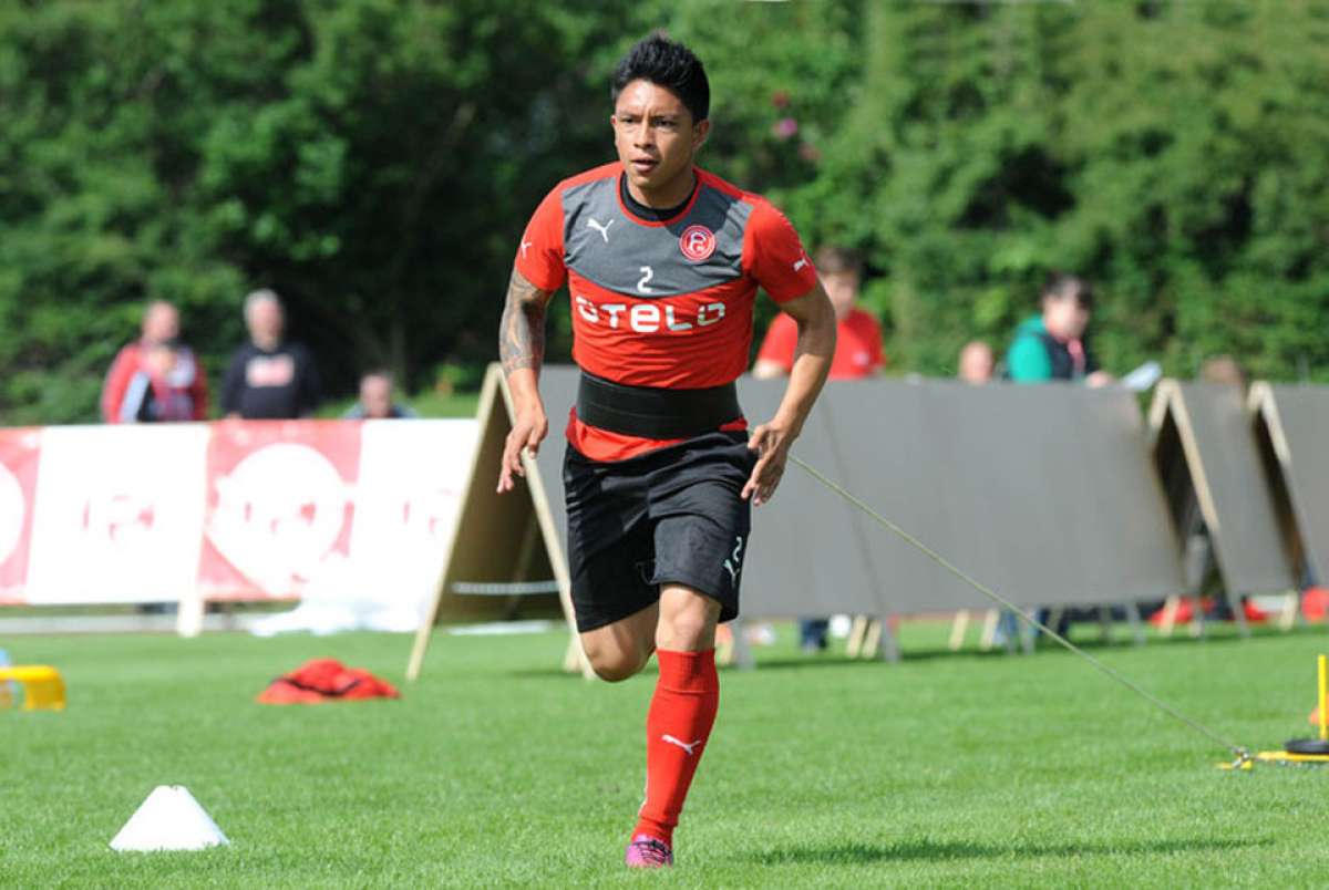 Ram&iacute;rez en uno de los entrenamientos con el club alem&aacute;n Fortuna D&uuml;sseldorf. 