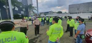 La ma&ntilde;ana del domingo 5  de abril de 2020, los agentes se reunieron en la Polic&iacute;a Judicial (PJ).
