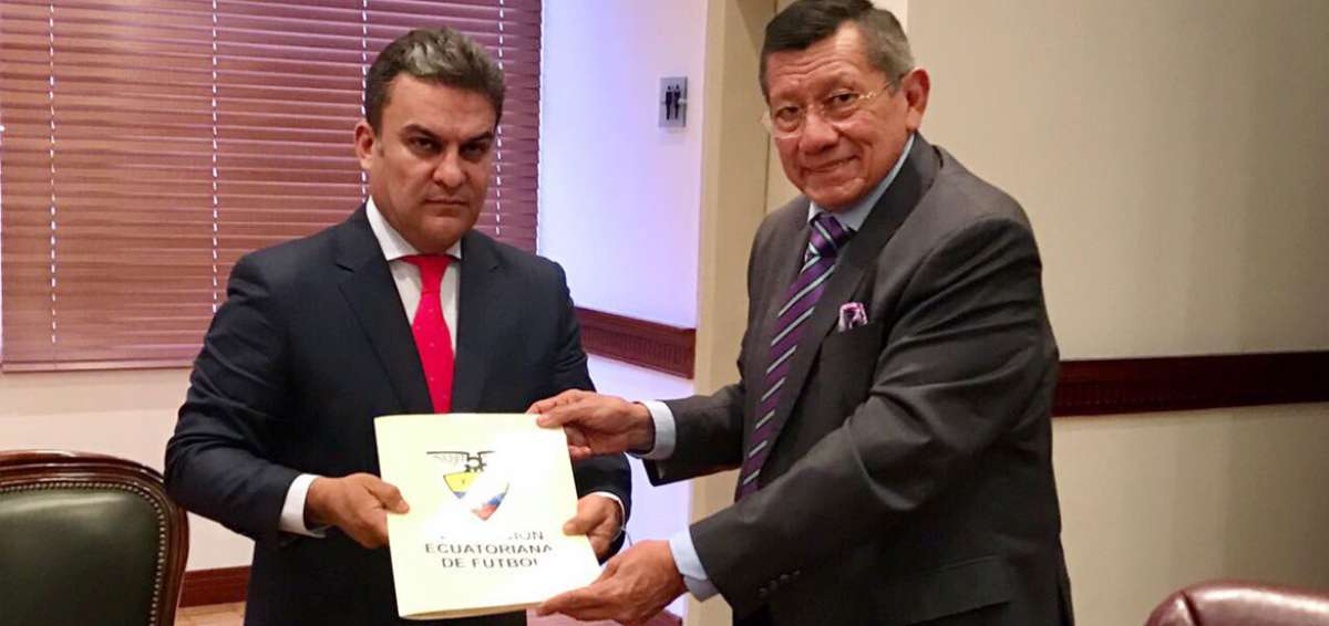 Asamblea recibe proyecto de Ley Antiviolencia en los Estadios