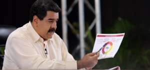 El mandatario hizo el anuncio en la emisi&oacute;n semanal de su programa Contacto con Maduro.