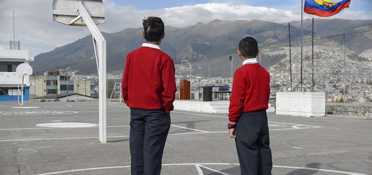 &Aacute;nyelo y Abraham cursan el octavo a&ntilde;o de educaci&oacute;n b&aacute;sica; por primera vez estudian fuera de Venezuela. 