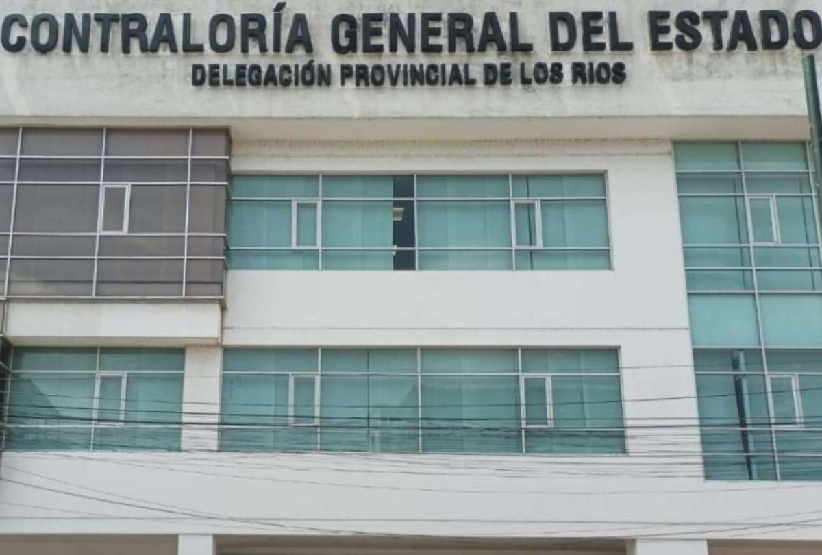 Los tres funcionarios liberados trabajan en la Contraloría de Los Ríos.