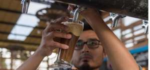 Cerveceros artesanales reiteran que su bebida no se elabora con alcohol met&iacute;lico