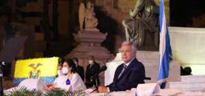 Presidente particip&oacute; en homenaje a pr&oacute;ceres de Guayaquil