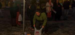 Los participantes esperan recolectar la mayor cantidad de v&iacute;veres para los damnifcados.  