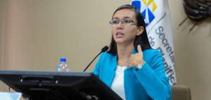 "Ecuador ten&iacute;a solo pol&iacute;ticas de corto plazo"