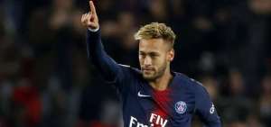 Neymar est&aacute; en Brasil despu&eacute;s de ser autorizado por el PSG franc&eacute;s a proseguir en su pa&iacute;s el proceso de recuperaci&oacute;n de una grave lesi&oacute;n.