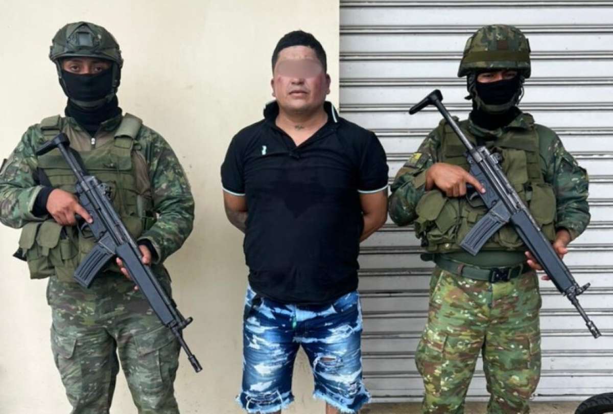 Fuerzas Armadas aprehendieron a presunto cabecilla de los “Pájaros Locos” en Ventanas