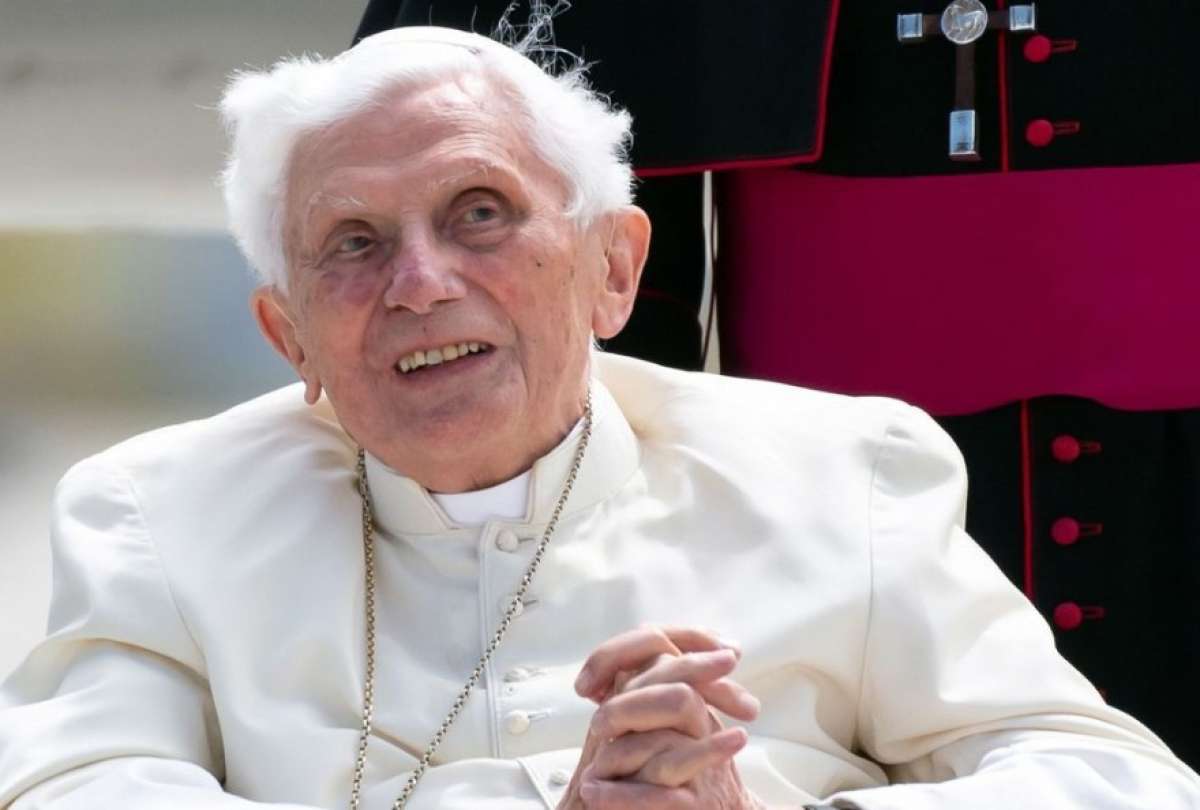 Benedicto XVI pidió perdón a las víctimas de abuso sexual