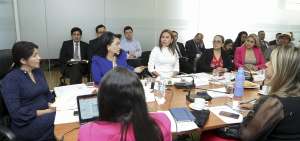 Mar&iacute;a del Carmen Maldonado, presidenta del Consejo de la Judicatura (primera de izquierda a derecha), acudi&oacute; el mi&eacute;rcoles pasado a la Comisi&oacute;n.