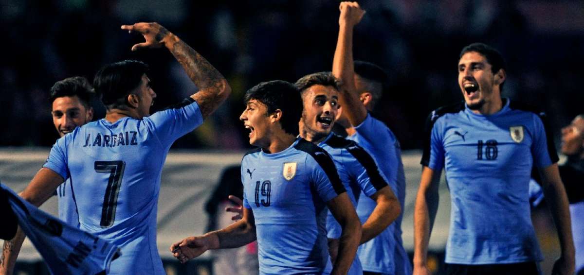 Uruguay clasifica al Mundial Sub-20 con goleada