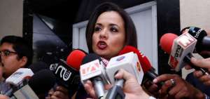 Marcela Agui&ntilde;aga refuta glosa en su contra emitida por la Contralor&iacute;a