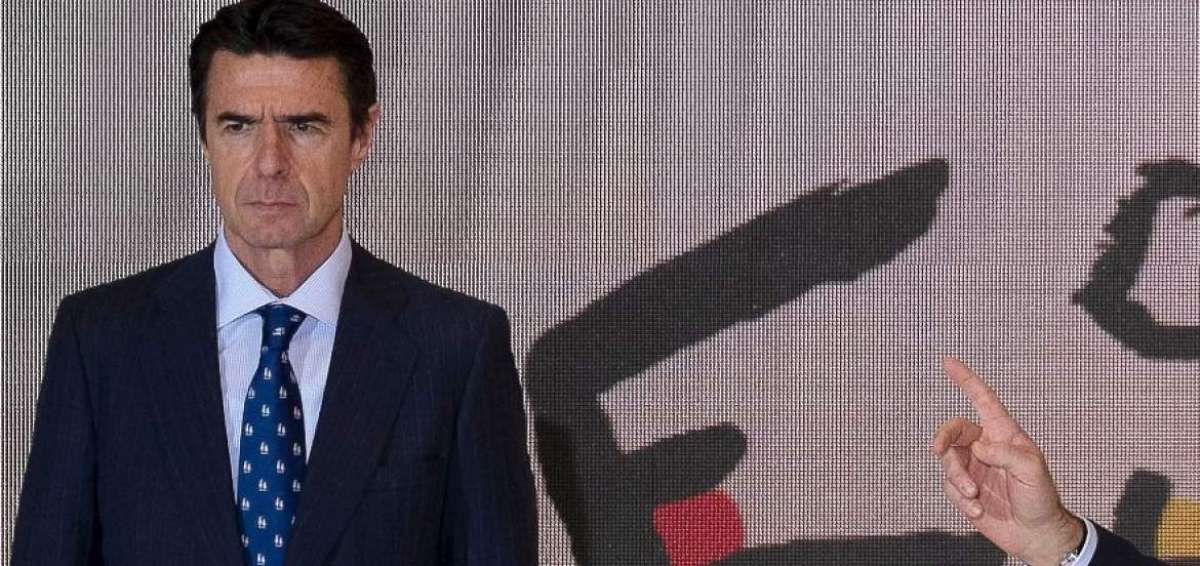 Dimite ministro espa&ntilde;ol de Industria salpicado por los 'Panama Papers'