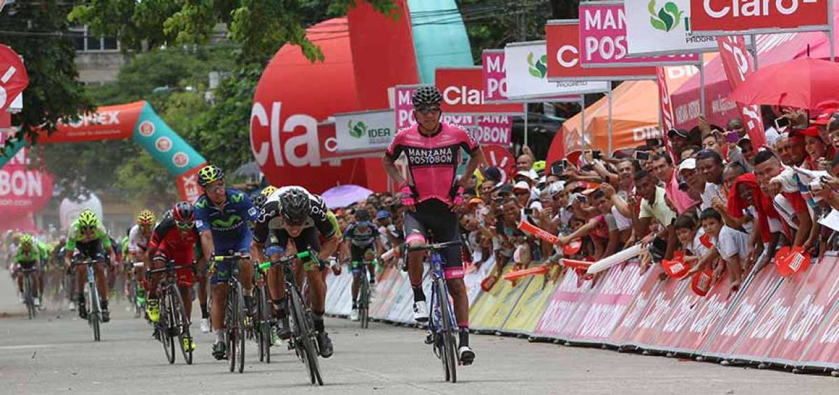 Sebasti&aacute;n Molano (d), de Manzana Postob&oacute;n, lidera la clasificaci&oacute;n general de la Vuelta al Valle del Cauca. Hoy se correr&aacute; la tercera etapa.
