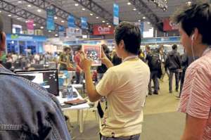 Imagen del &uacute;ltimo Campus Party, en Quito, en donde se utiliz&oacute; velocidad de navegaci&oacute;n 4G. Foto: Archivo | El Tel&eacute;grafo