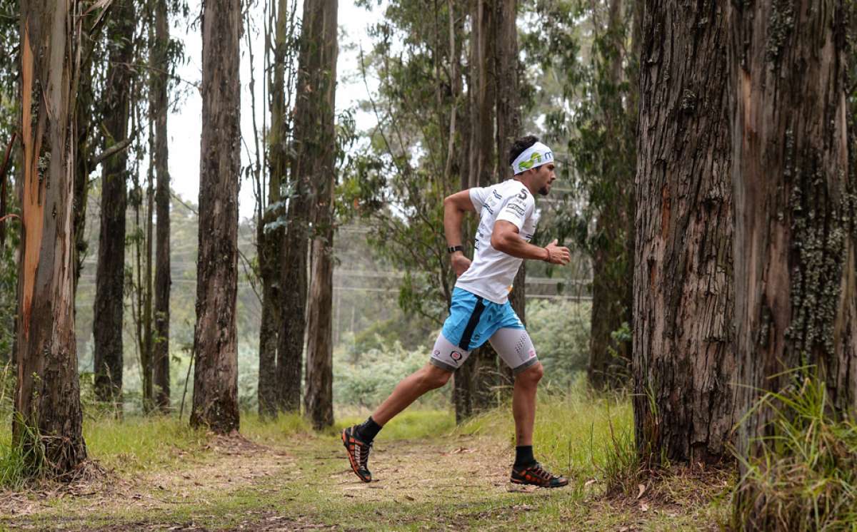 Gonzalo Calisto es el mejor ultrafondista del pa&iacute;s y tambi&eacute;n cultiva el deporte aventura. Suele entrenar en el Parque Metropolitano de Quito. Foto: Santiago Aguirre / El Tel&eacute;grafo