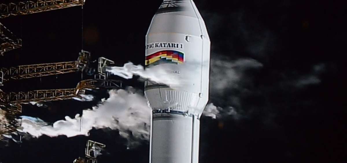 Sat&eacute;lite Tupac Katari ahorra millones de d&oacute;lares a Bolivia