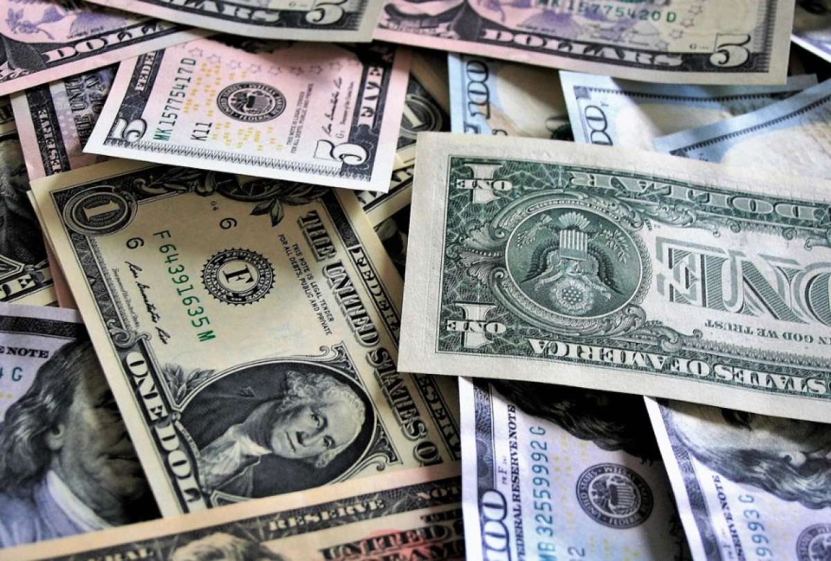 El nuevo Salario B&aacute;sico Unificado tendr&aacute; un impacto sobre multas y pensiones