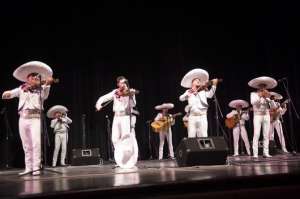 Ecuador tiene sus propios mariachis