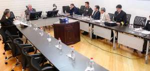 El directorio se reuni&oacute; ayer en sesi&oacute;n extraordinaria. 