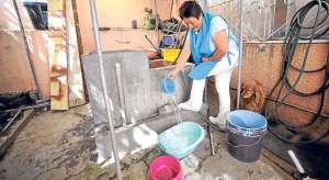 Las mujeres que se dedican al trabajo en el hogar (cocinar, lavar, planchar) se reunieron para hablar sobre los beneficios de su afiliaci&oacute;n al seguro social. Archivo / El Tel&eacute;grafo