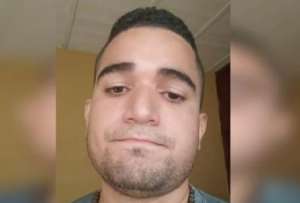 El influencer Gabriel Jesús Sarmiento, activista digital y experto en ciberseguridad, fue asesinado durante una transmisión en vivo desde su casa en Maracay, Venezuela.