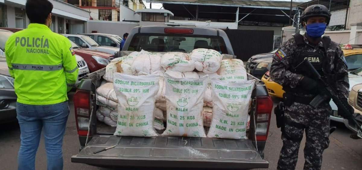 Polic&iacute;a evita producci&oacute;n de 7 toneladas de coca&iacute;na