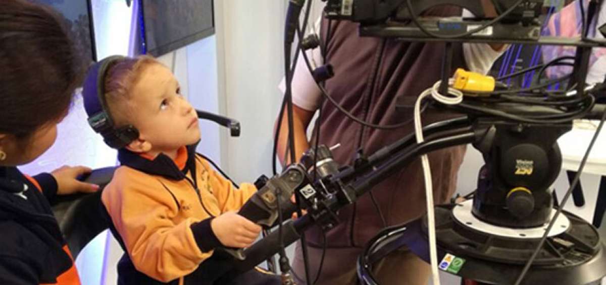 67 ni&ntilde;os conocieron el mundo detr&aacute;s de la TV p&uacute;blica