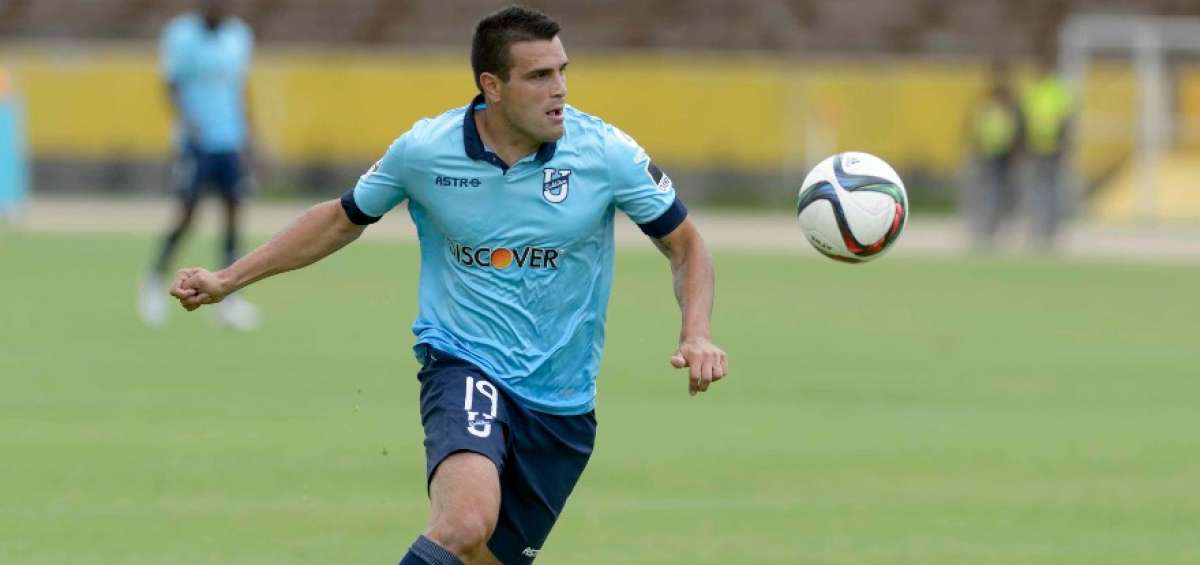 Federico Laurito estuvo en Universidad Cat&oacute;lica de Quito hasta mediados de 2015. Luego pas&oacute; al Arsenal de Sarand&iacute; de Argentina y Uni&oacute;n La Calera de Chile.