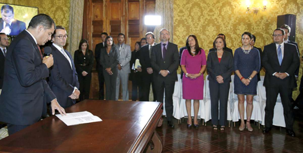 Gobierno posesion&oacute; a 11 nuevos funcionarios