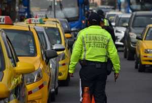 Desde este sábado 27 de septiembre se inician los cierres en los carriles centrales de la avenida Galo Plaza Lasso. Las obras durarán 60 días.