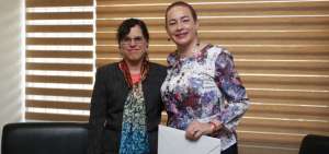 Ecuador recibe cartas credenciales de M&eacute;xico