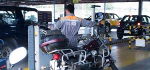 Revisi&oacute;n vehicular en Guayaquil trabaja en horario extendido