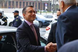 El mandatario de Ecuador, Daniel Noboa y el presidente de Uruguay mantuvieron un encuentro en ese país. Los países firmaron dos acuerdos. 