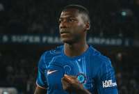 Moisés Caicedo fue titular ante Tottenham