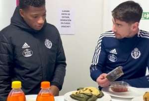 Gonzalo Plata compartió comida ecuatoriana en el entrenamiento con el Valladolid