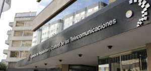 Edificio de la Agencia de Regulaci&oacute;n y Control de las Telecomunicaciones (Arcotel), en Quito.