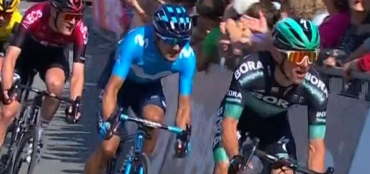 Richard Carapaz sube a octavo en la general del Giro de Italia