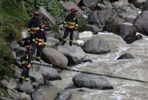 El Cuerpo de Bomberos Quito atendió la emergencia suscitada la mañana del 8 de marzo. 