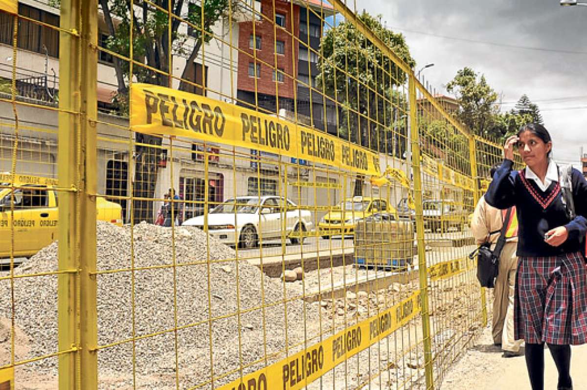 Obras avanzan entre el reclamo y el apoyo (Portafolio Gr&aacute;fico)