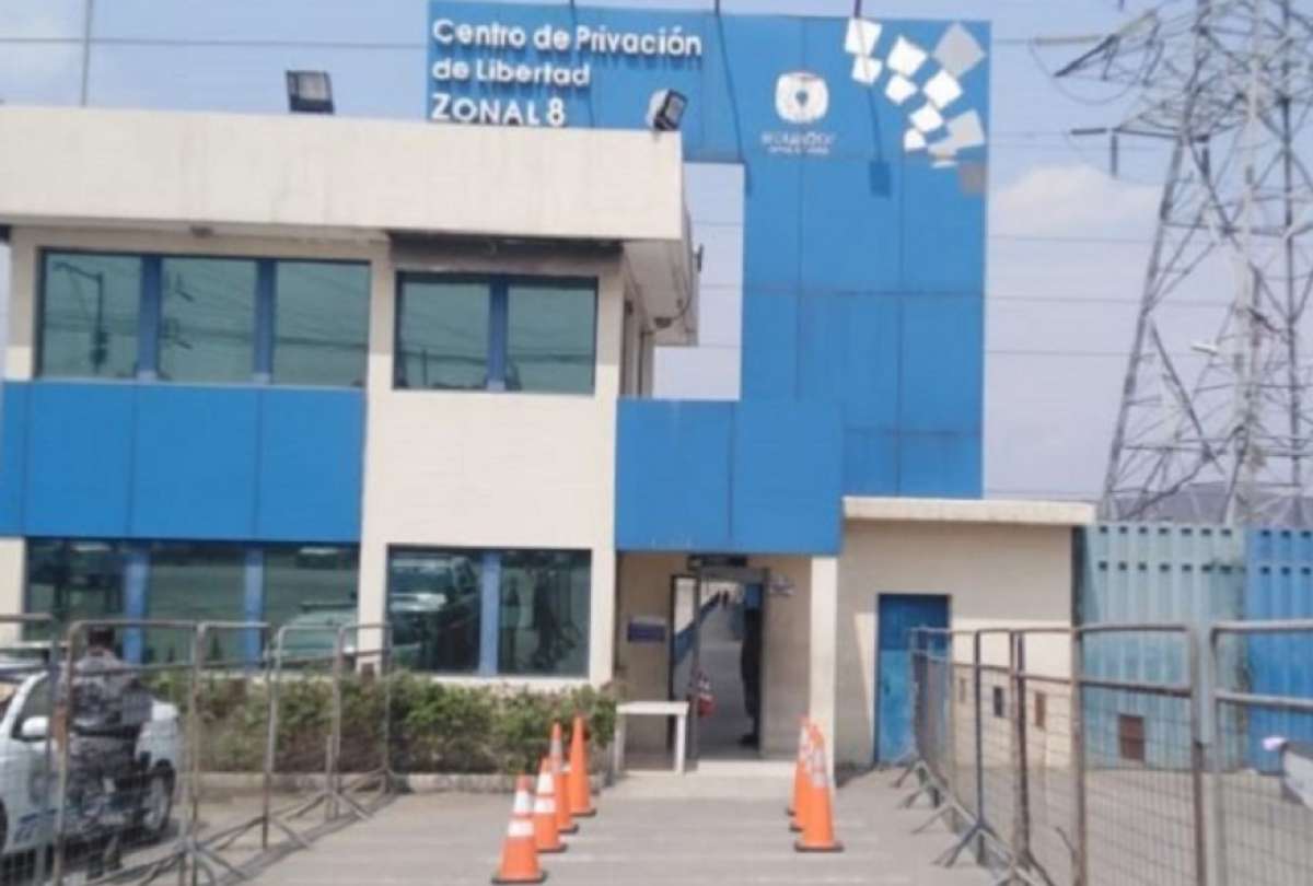 Las autoridades realizan acciones para mantener el control en las cárceles (Guayas N°3).